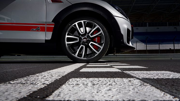 MINI John Cooper Works Clubman 