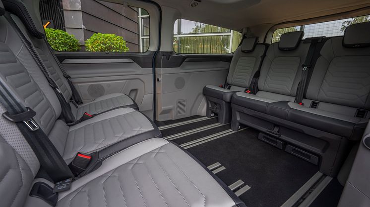 TOURNEO CUSTOM CABIN.jpg