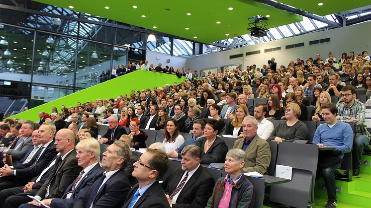Absolventinnen und Absolventen des Akademischen Jahres 2015/2016 der Technischen Hochschule Wildau feierlich verabschiedet
