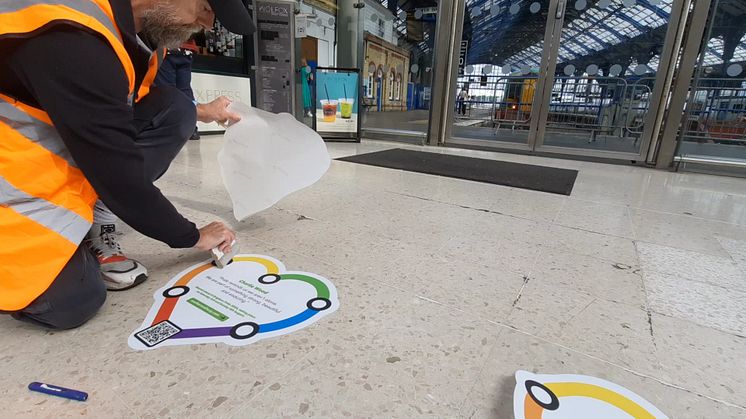 Quotes being installed at Brighton station