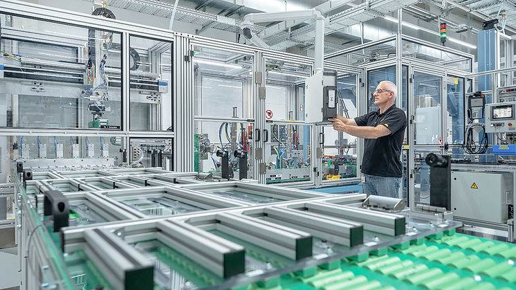 99542_STIHL-battery-production_HQ_P_2022-01_0004_Global