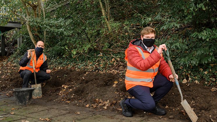 GTR and Groundwork launch station planting and artwork partnership 