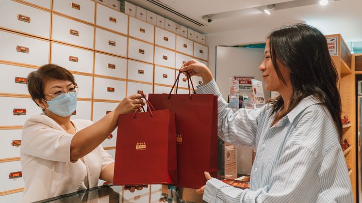 Changi Airport public area retail stores continue to absorb GST hike in 2024 to help shoppers save more