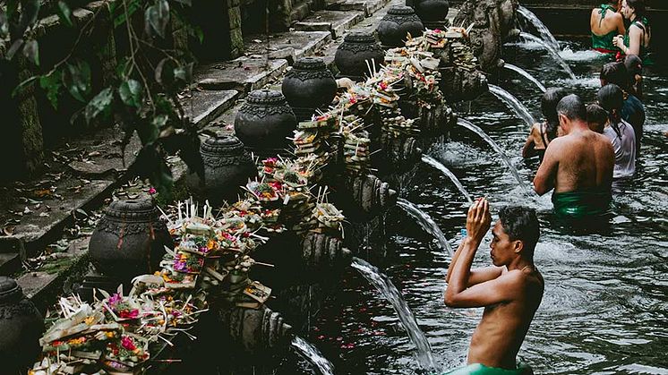 Purification-Ritual-Melukat.jpg