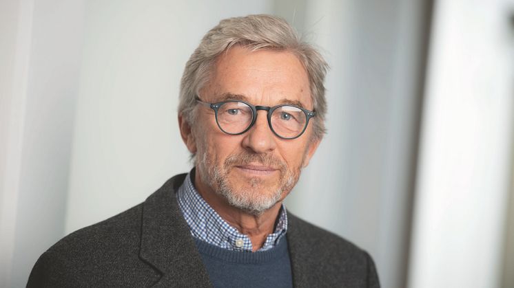 Portrait-Prof-Karl-Heinz-Ladwig_Fotograf_Michael-Haggenmüller