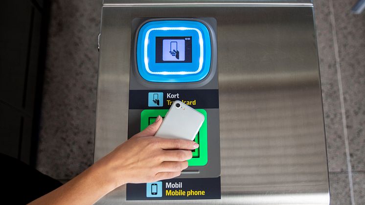 Fritt fram att blippa mobilen i alla spärrar