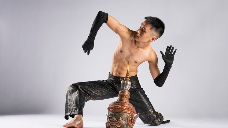 En thailändsk dansmask ur Dansmuseets samlingar. Foto: Johannes Hjorth