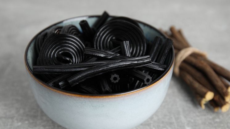 Forskare har undersökt hur lakrits påverkar bland annat blodtrycket. Foto: Liudmila Chernetska/iStock 