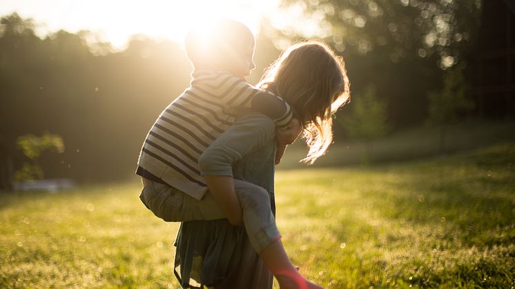 2020 kommer barns rättigheter och ställning kommer att stärkas, särskild inom det svenska rättsväsendet. Foto: Jenn Evelyn-Ann för Unsplash