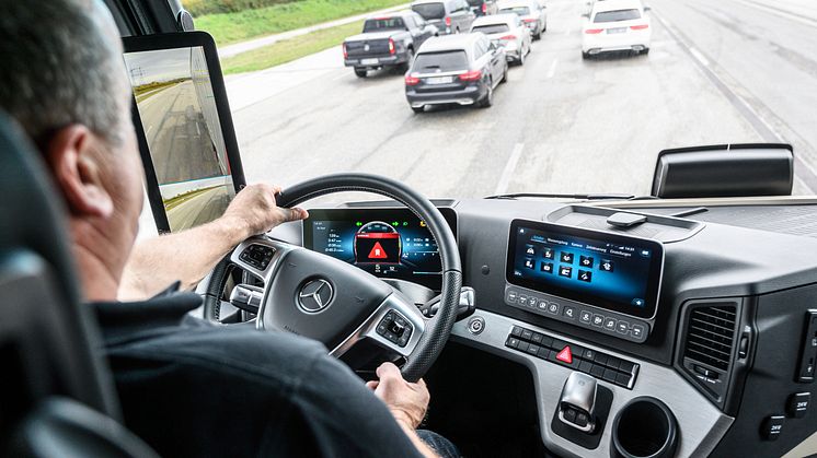 Actros digitala förarmiljö.