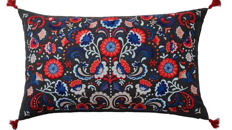 SKOGSKORN pude 189.-  40x65 cm.