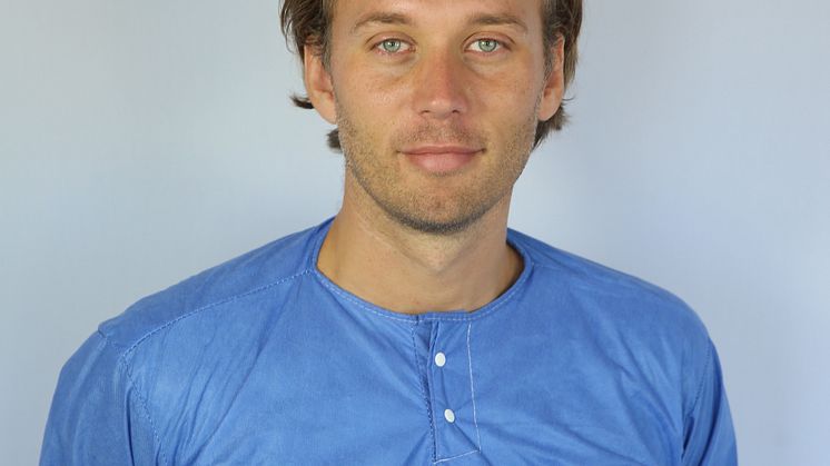 Jonatan Fernstad, läkare vid Danderyds sjukhus, som tilldelas 2020-års forskarstipendium från Svenska Kardiologföreningen och Boehringer Ingelheim AB. 