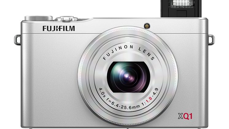 FUJIFILM X-Q1 hopea etu salama