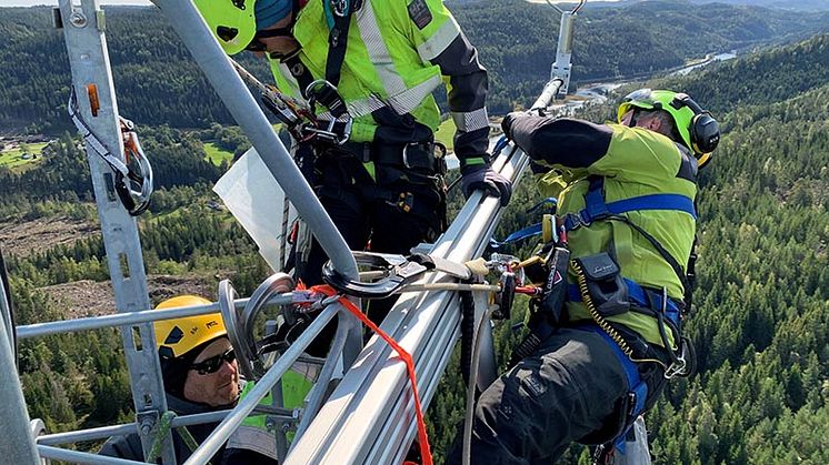 Klatring_Mast_foto_Chris_800px