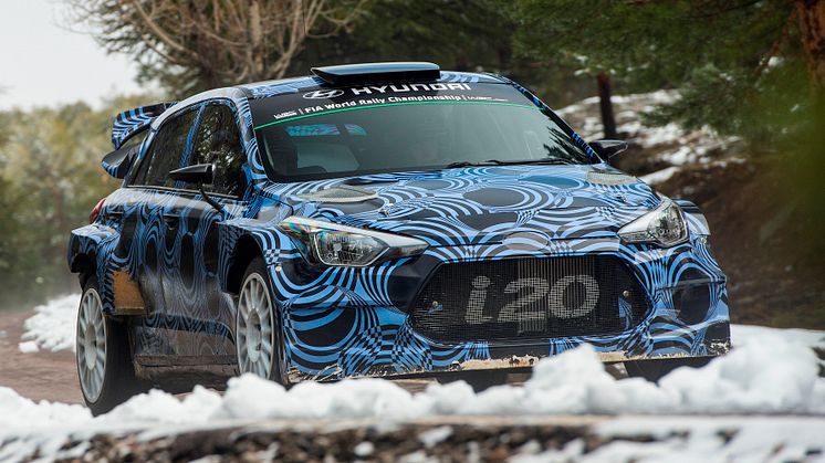 Hyundai fortsätter att utveckla nya generationens i20 WRC