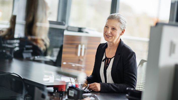 Er din virksomhet klar for en boomerang? Mange pensjonister sitter på uvurderlig kompetanse som virksomheter etterspør, og er dermed en verdifull ressurs for norske bedrifter. Bilde: Istockphoto.