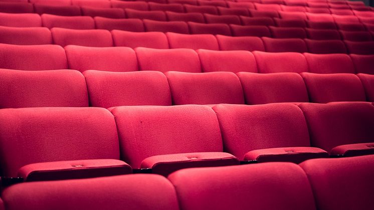 Halverat krisstöd till privata scenkonstaktörer