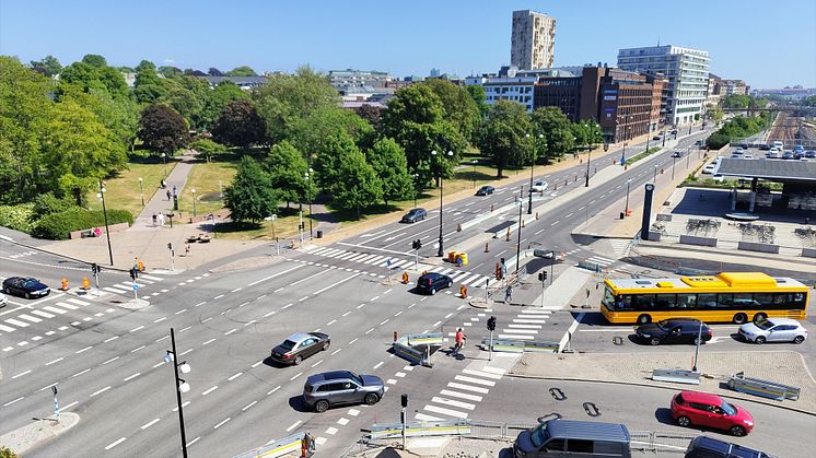 Korsningen Järnvägsgatan/Trädgårdsgatan.
