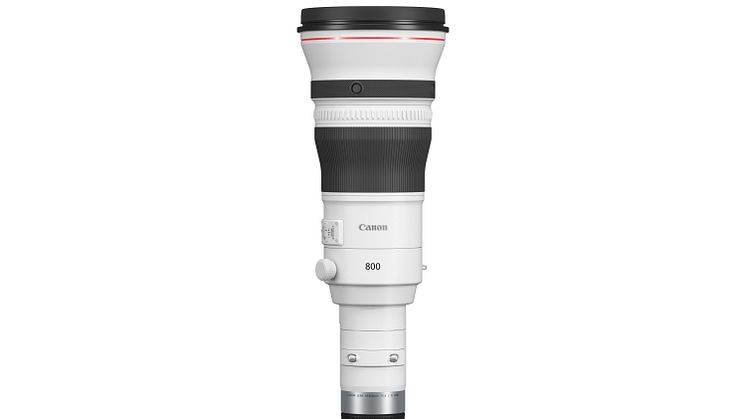 RF 800mm F5.6L IS USM FRT.jpg