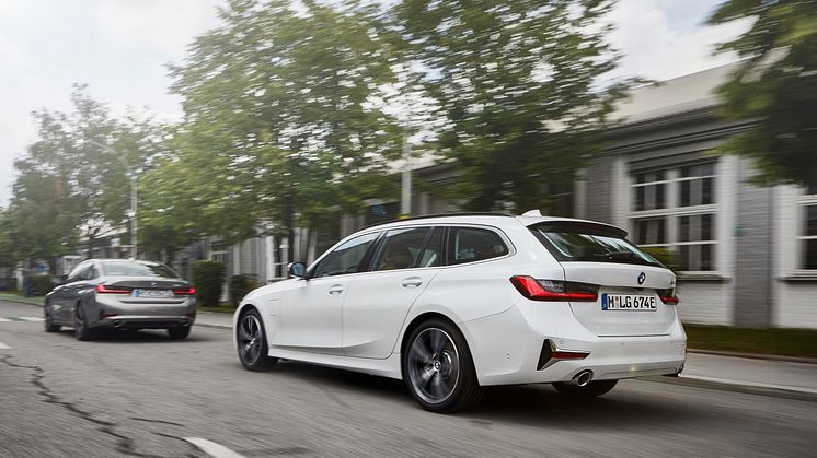 BMW 330E Touring