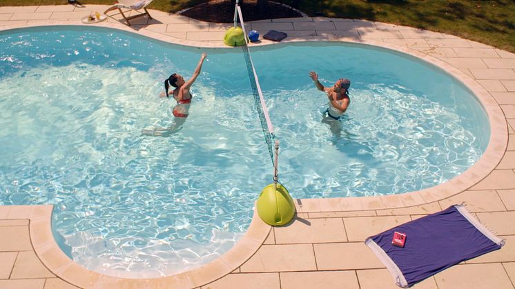 Pool mit Salzwasser statt Chlor? Salzwasserpool von Desjoyaux