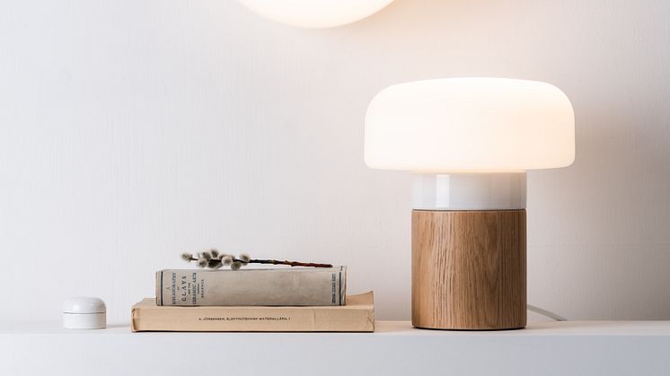 Ifö Electric lanserar Solenne - en ny stor belysningskollektion i porslin