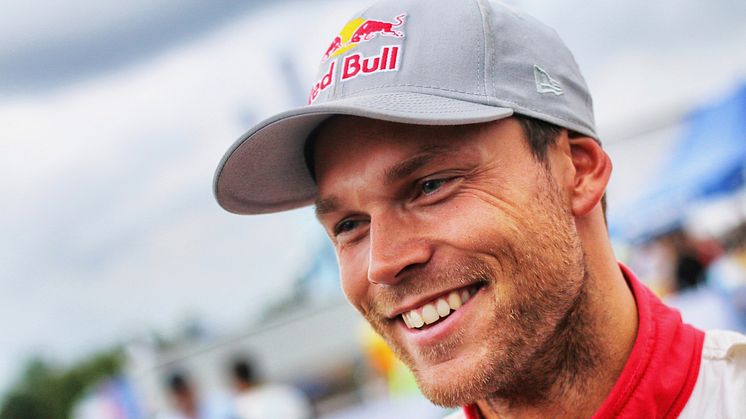 Rallysjåføren Andreas Mikkelsen går til Hyundai