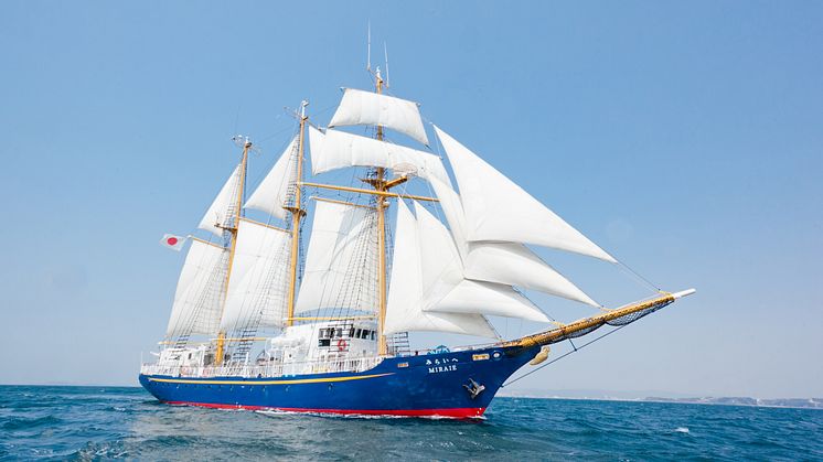 The support vessel Miraie, whose crew a Yamaha Motor employee will be part of