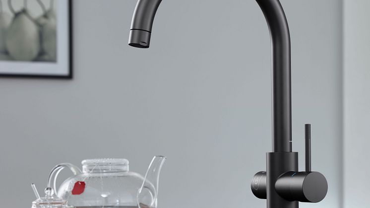Addera eleganta detaljer i din bad- och köksinredning med nya färgen GROHE Matt Black