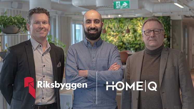 Från vänster: Per Karmteg CIO/CDO på Riksbyggen, Hedi Kurda,vd och grundare av HomeQ och Eric Stuart, chef för Riksbyggens affärsområde Fastighetsförvaltning