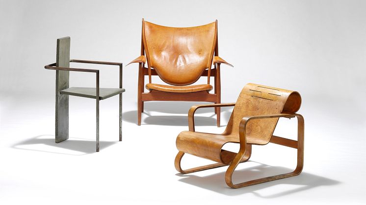 Tre nordiske ikoner: Concrete Chair, Høvdingestolen og Paimio-stolen.