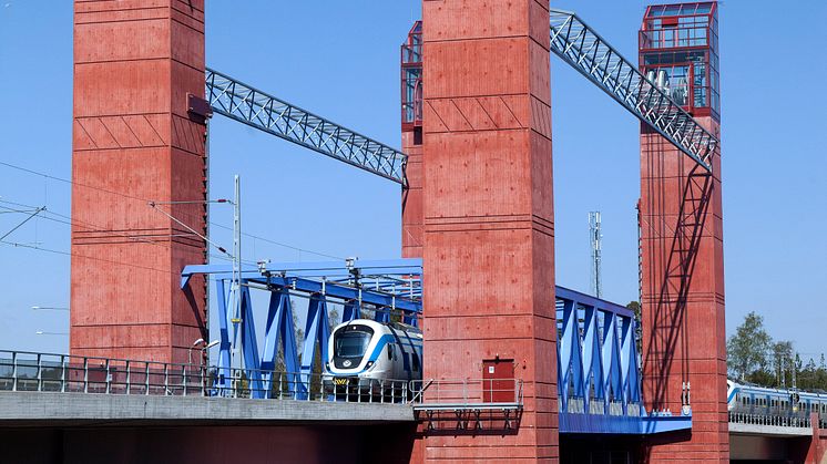 Nya järnvägsbron Södertälje