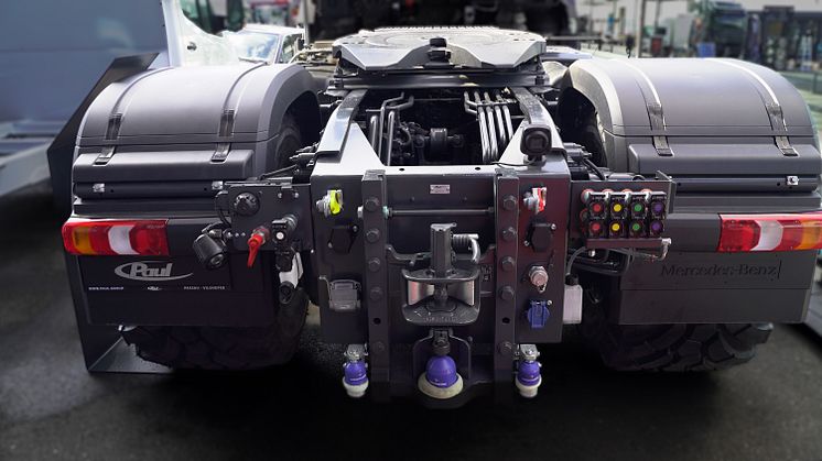 Arocs 2051 AS 4x4-1 Detail.jpg
