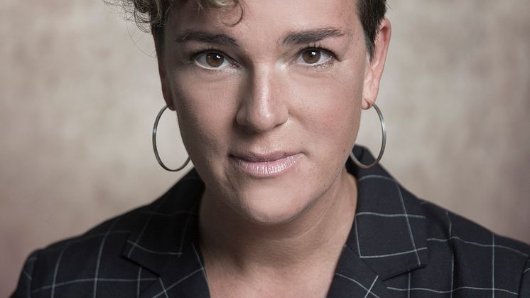 Linn M Hällen pressbild. Foto Elisabeth Ohlson Wallin