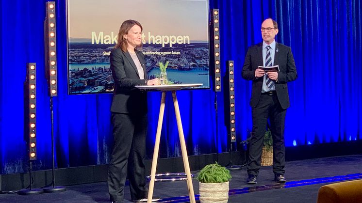 Kristina Sundin Jonsson, kommundirektör Skellefteå och Rickard Carstedt, regionråd (S) Region Västerbotten