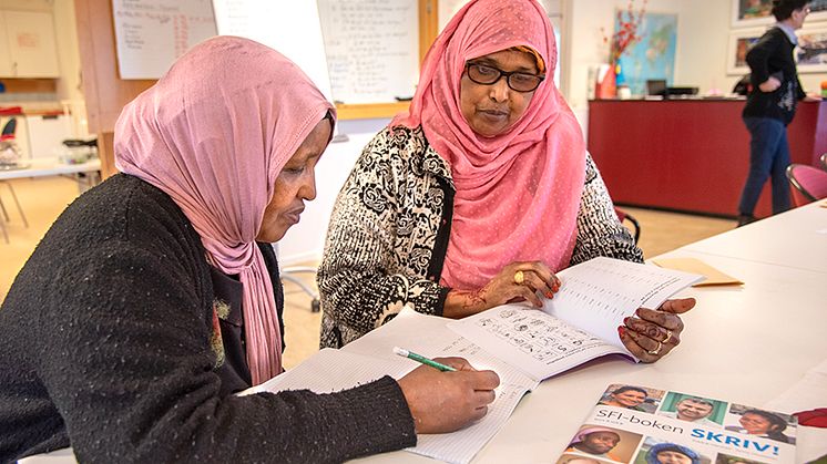 kvinnocenter_Fadumo Muse och Shugri Adam Farah_1000