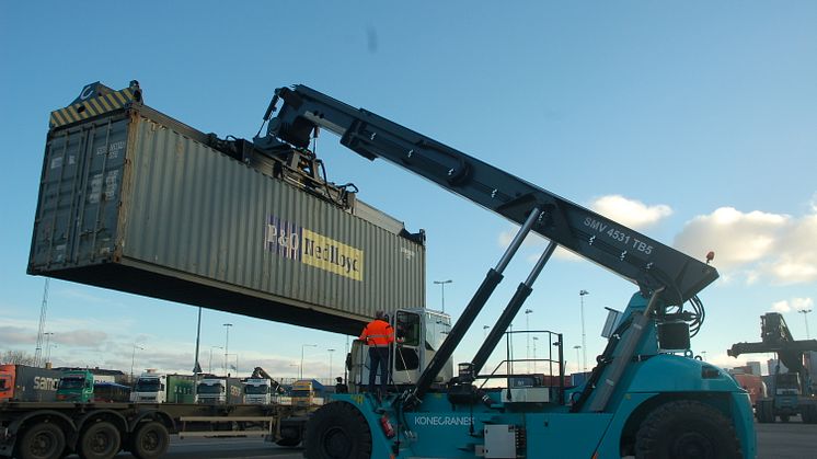 Helsingborgs Hamn satsar på världsledande hybridteknik som sänker utsläpp med 30-50 procent
