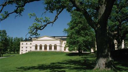 Kommentar från Drottningholms Slottsteaters ordförande med anledning av aktuell publicitet