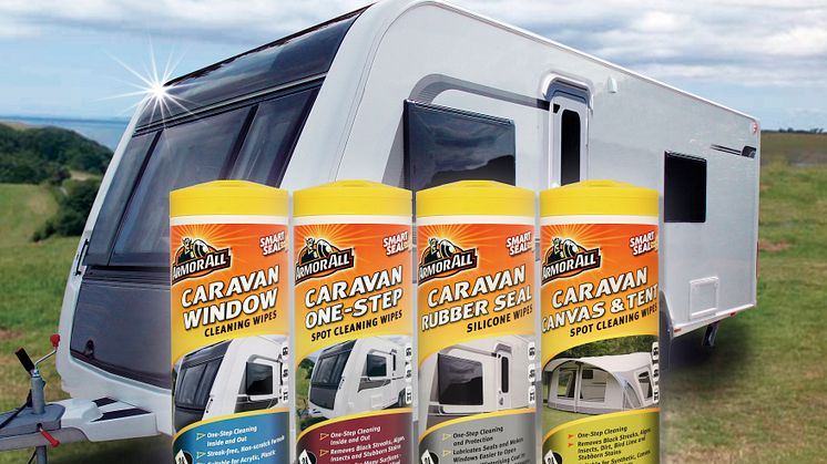 Sommarfräsch husbil med Armor All Caravan Wipes 