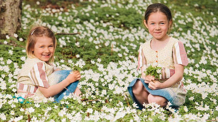 Mira och Selma Stinnerbom