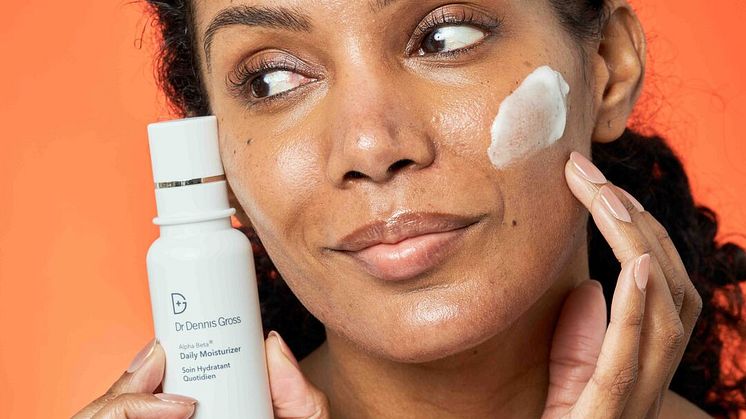 Dr Dennis Gross Alpha Beta® Daily Moisturizer social 