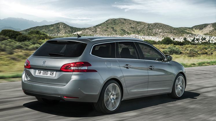 Nya Peugeot 308 SportWagon – ren körglädje i rymlig kombi