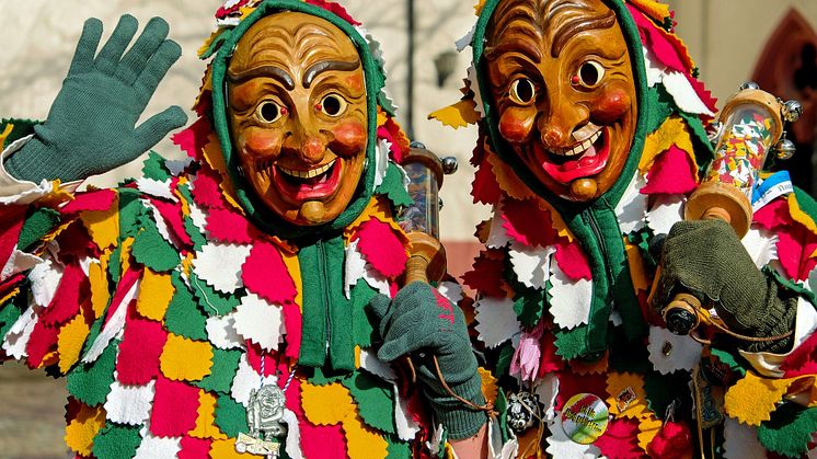 Welche Versicherungen sollte ich an Karneval auf meiner Seite wissen? Die Gothaer erklärt's!