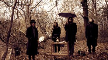 UNCLE ACID & The Deadbeats - Support till Black Sabbath