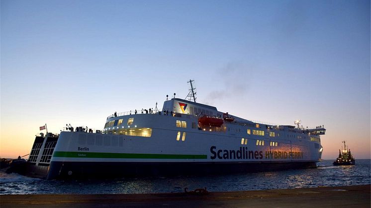 Scandlines' nye hybridfærge på prøvesejlads