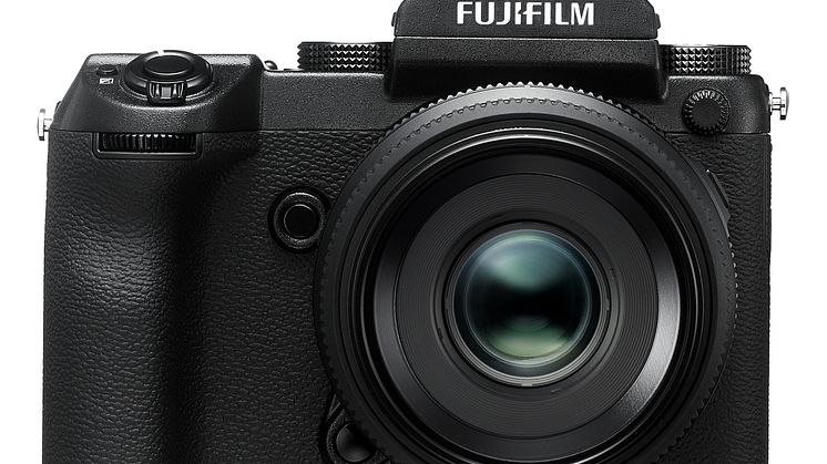 GFX 50S front with EVF and GF63mm/2,8 R WR