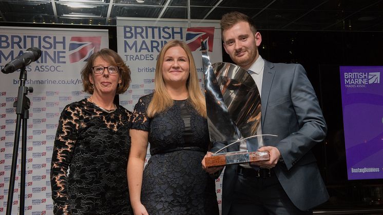 Hi-res image - Fischer Panda UK - Chris Fower, from Fischer Panda UK, receives the Young Business Person Award from Katina Read, editor at Boating Business (left), and Lyndsey Hall, Media Sales Manager at Boating Business
