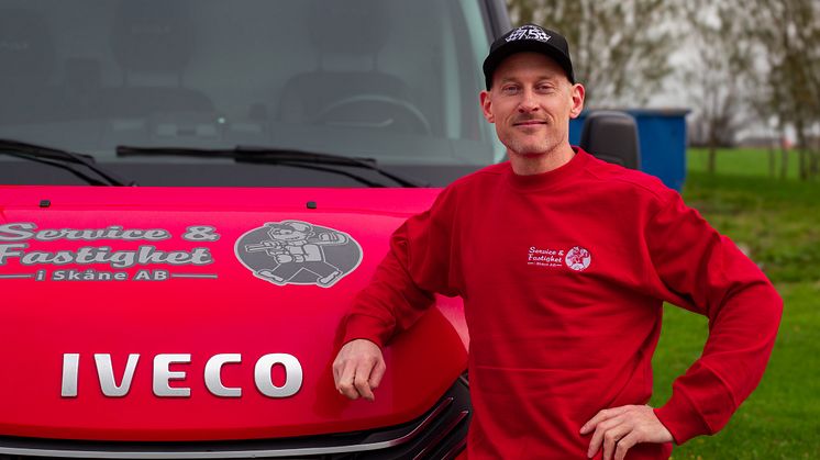 Ola Gustafsson, VD på Service & Fastighet i Skåne AB, väljer att köra IVECO Daily