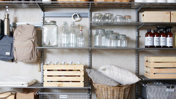 Elfa_Garage_Storage_Interior_Click-in_system_Classic_2022_01_9
