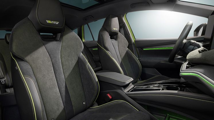enyaq_rs_seats_front_81f934f5